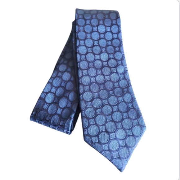 CHARVET PARISBlue Geometric Silk TieLuxury French Designer